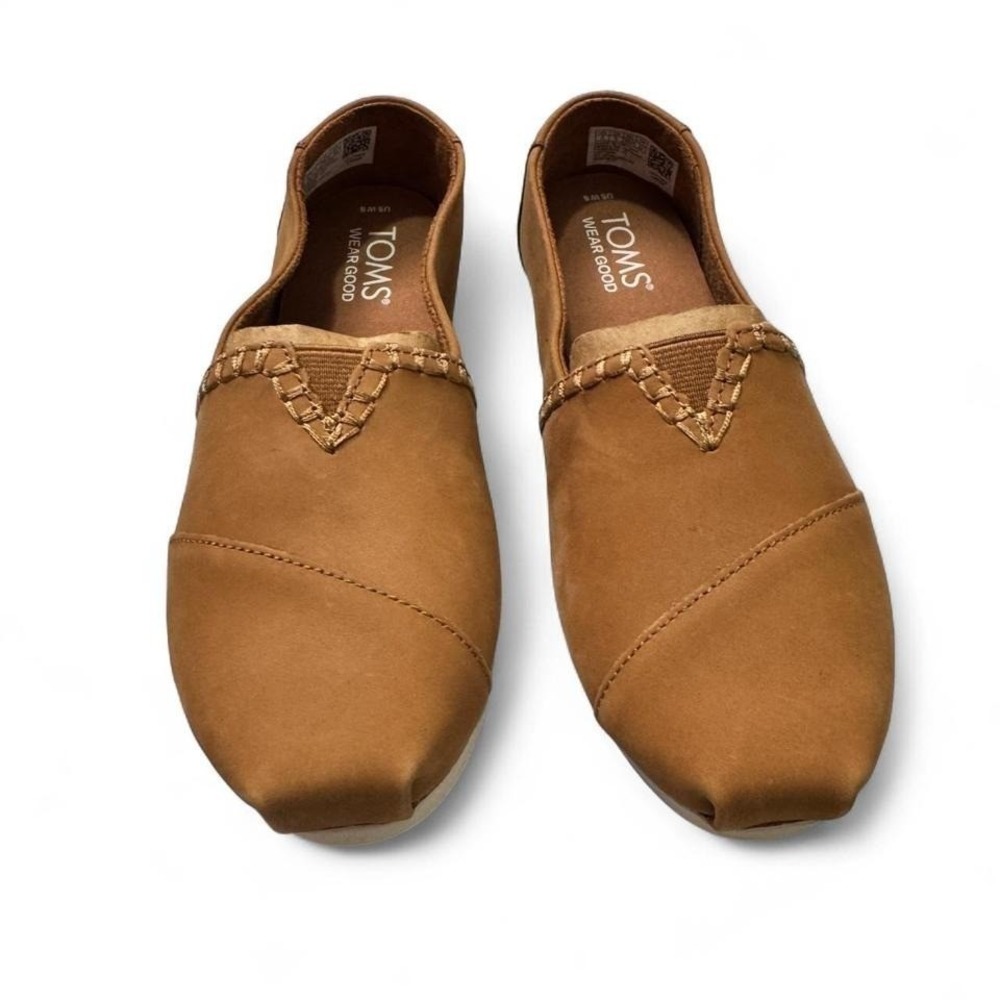 TOMS Tan Leather Slip On Flats Kids Sz 5 Comfort Shoes Capsule‎ Boho Minimalist